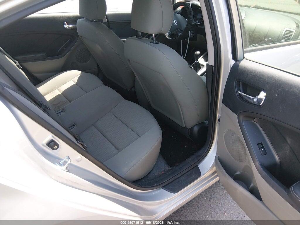 KNAFK4A60G5525648 2016 KIA FORTE photo no. 8