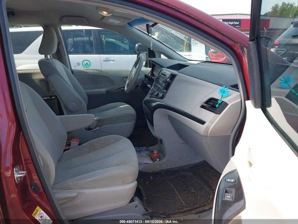 5TDZK3DC7CS247587 2012 TOYOTA SIENNA photo no. 5