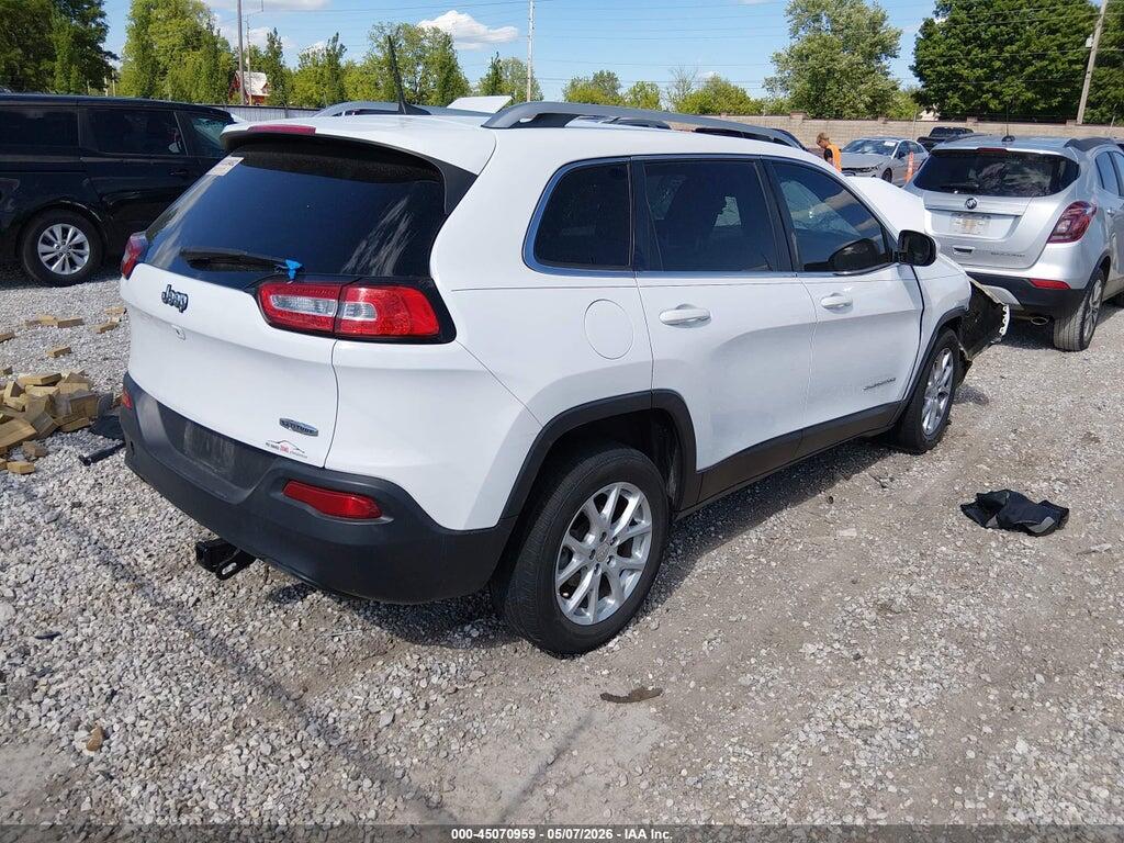 1C4PJLCB5HW549356 2017 JEEP CHEROKEE photo no. 4