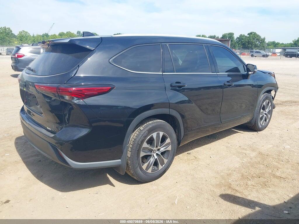 5TDGZRBH8NS215335 2022 TOYOTA HIGHLANDER photo no. 4