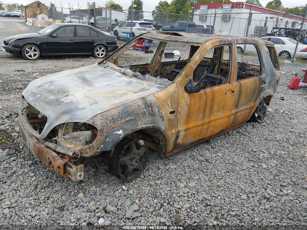 4JGAB54E9YA161269 2000 MERCEDES-BENZ ML 320 photo no. 2