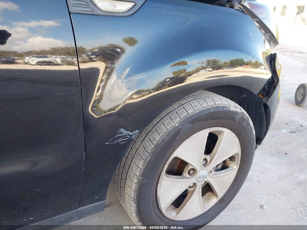 KNDJN2A22E7746000 2014 KIA SOUL photo no. 12