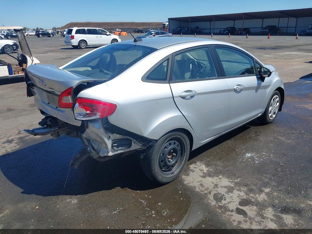 3FADP4AJ6CM104415 2012 FORD FIESTA photo no. 4