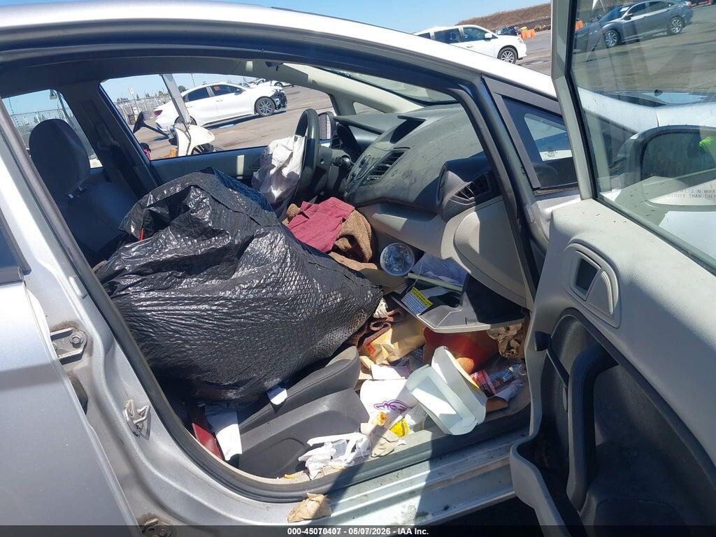 3FADP4AJ6CM104415 2012 FORD FIESTA photo no. 5