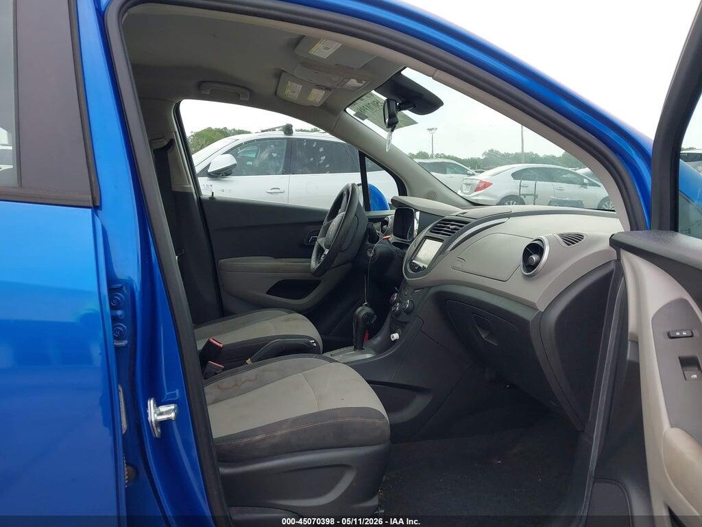 KL7CJKSB3GB705472 2016 CHEVROLET TRAX photo no. 5