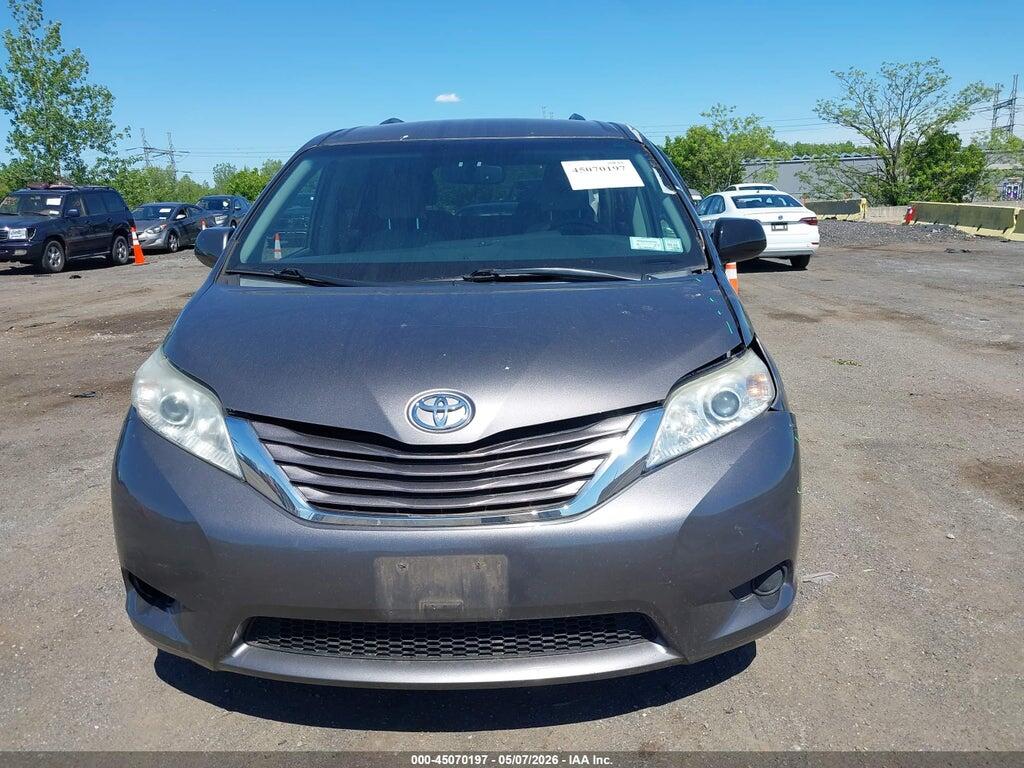 5TDKK3DC5FS684994 2015 TOYOTA SIENNA photo no. 12