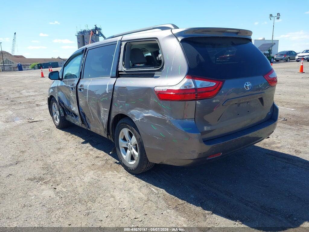 5TDKK3DC5FS684994 2015 TOYOTA SIENNA photo no. 3