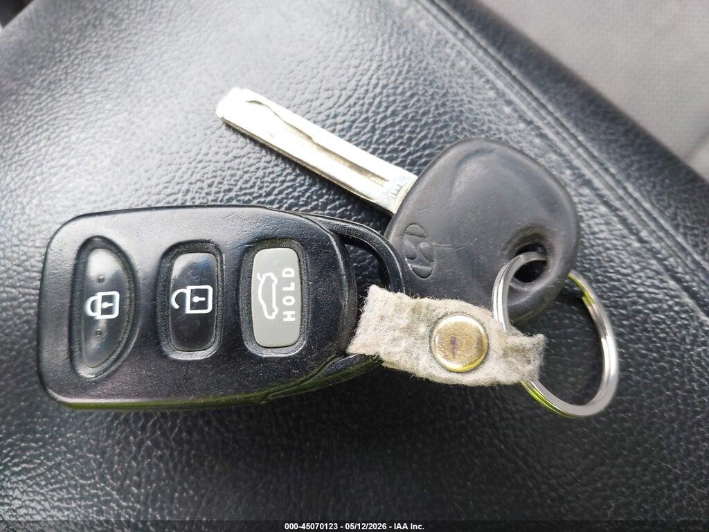 5NPEB4AC2DH741422 2013 HYUNDAI SONATA photo no. 11
