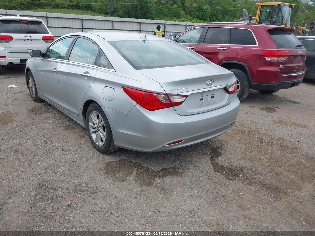 5NPEB4AC2DH741422 2013 HYUNDAI SONATA photo no. 3