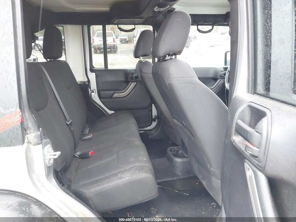 1C4BJWDG3GL127740 2016 JEEP WRANGLER UNLIMITED photo no. 8