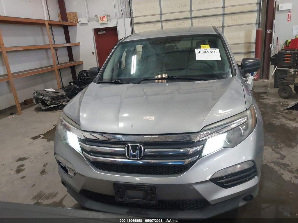 5FNYF5H11HB040905 2017 HONDA PILOT photo no. 12