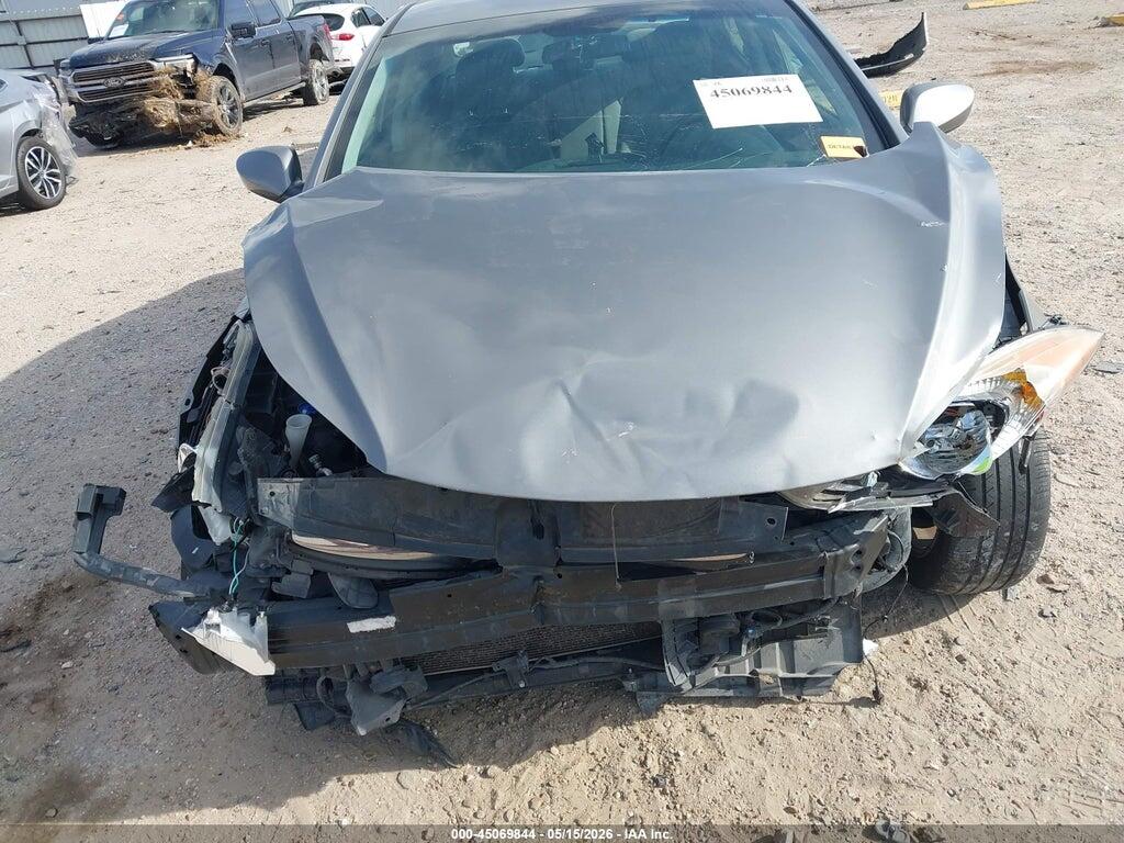 5NPDH4AE3DH424003 2013 HYUNDAI ELANTRA photo no. 6