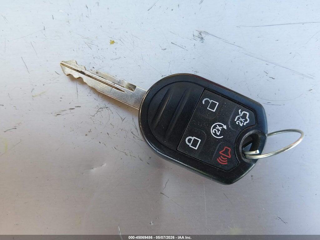 1FAHP2E84GG157563 2016 FORD TAURUS photo no. 11