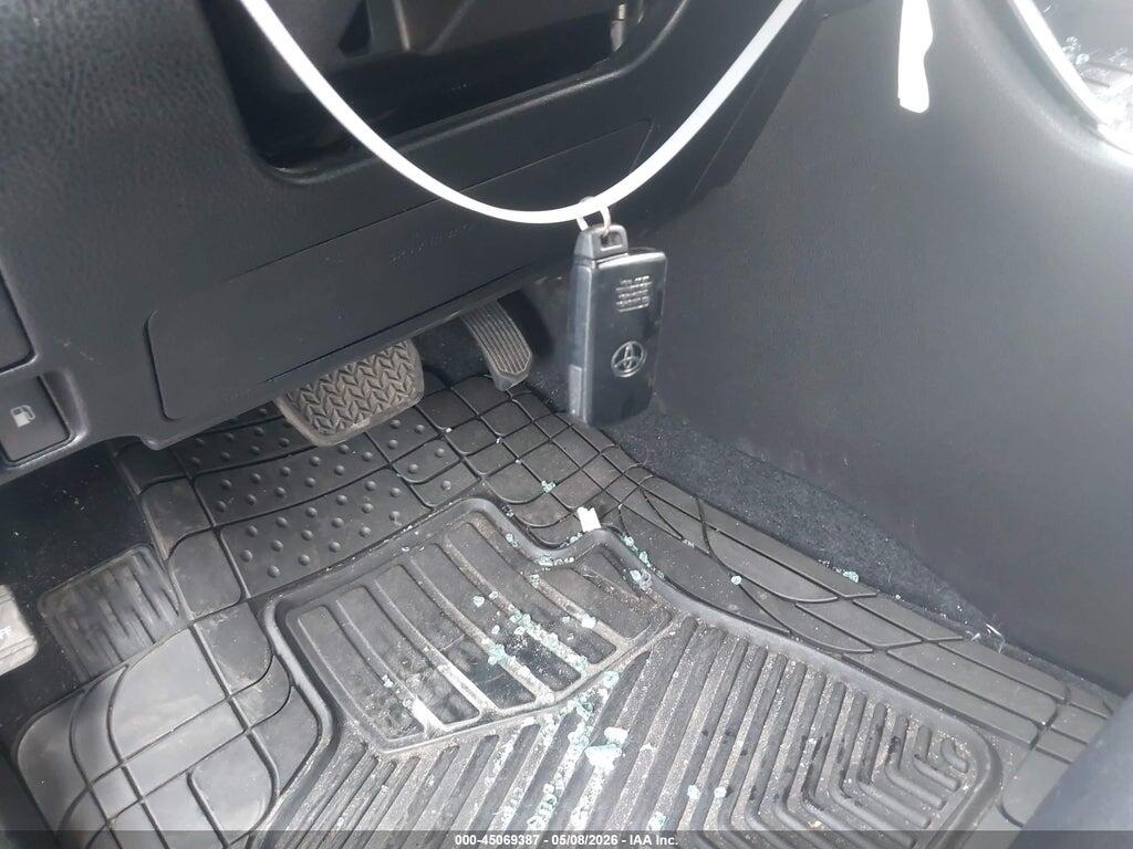 5TDJKRFH7FS081391 2015 TOYOTA HIGHLANDER photo no. 11