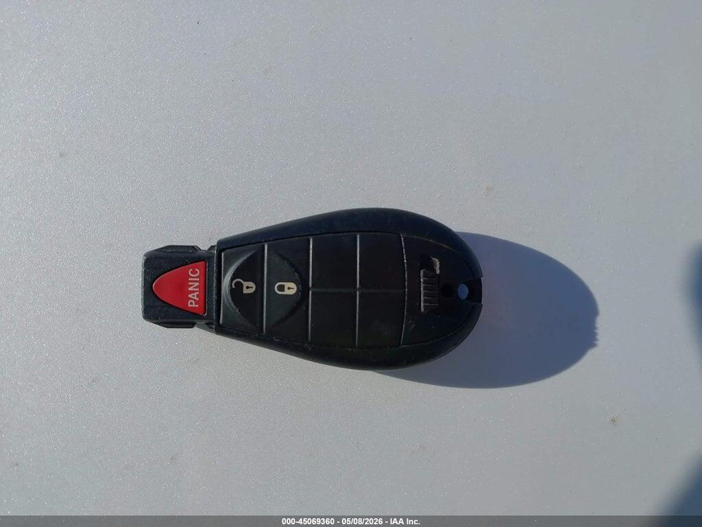 1C4PJLCB8KD110297 2019 JEEP CHEROKEE photo no. 11