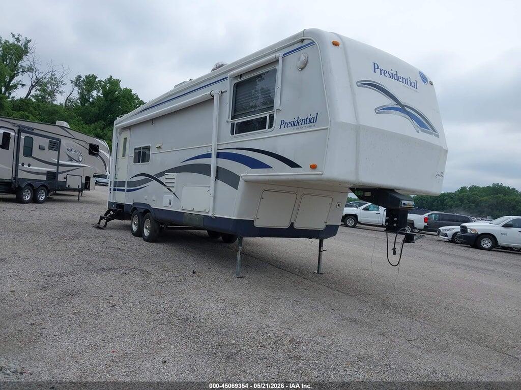 1KB311H271E122290 2001 HOLIDAY RAMBLER 30' photo no. 1