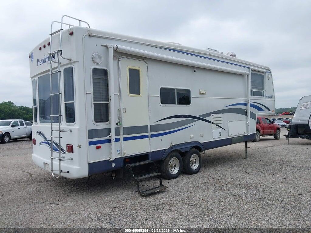 1KB311H271E122290 2001 HOLIDAY RAMBLER 30' photo no. 4