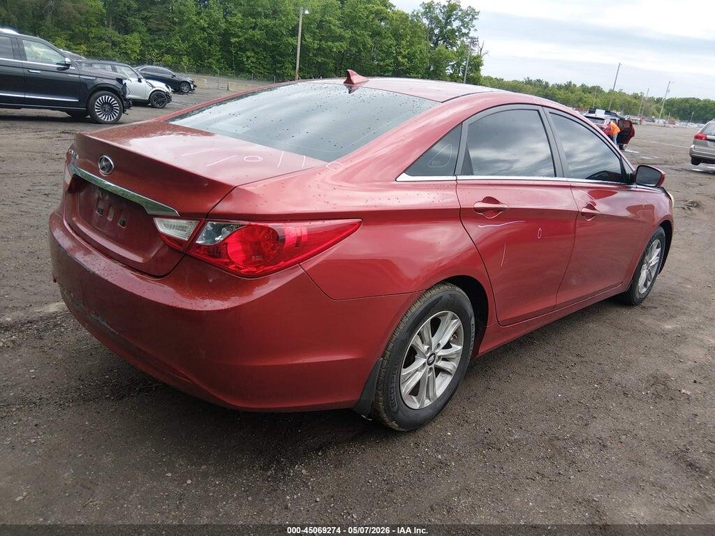 5NPEB4AC9CH423411 2012 HYUNDAI SONATA photo no. 4