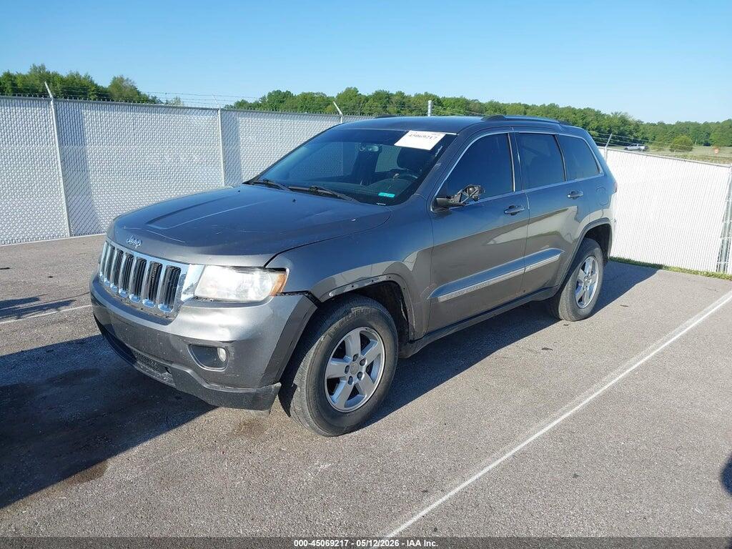 1C4RJFAGXDC593986 2013 JEEP GRAND CHEROKEE photo no. 2