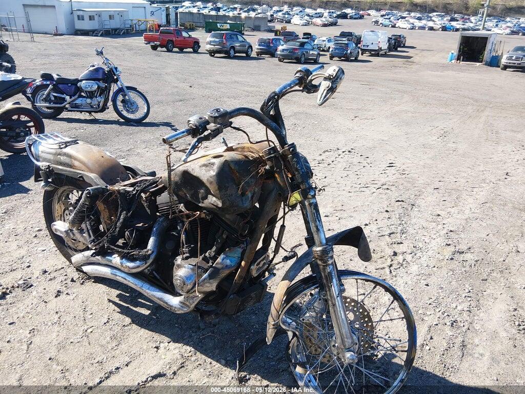 1HD1GEV413K332514 2003 HARLEY-DAVIDSON FXDWG photo no. 1
