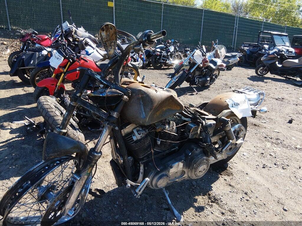 1HD1GEV413K332514 2003 HARLEY-DAVIDSON FXDWG photo no. 2