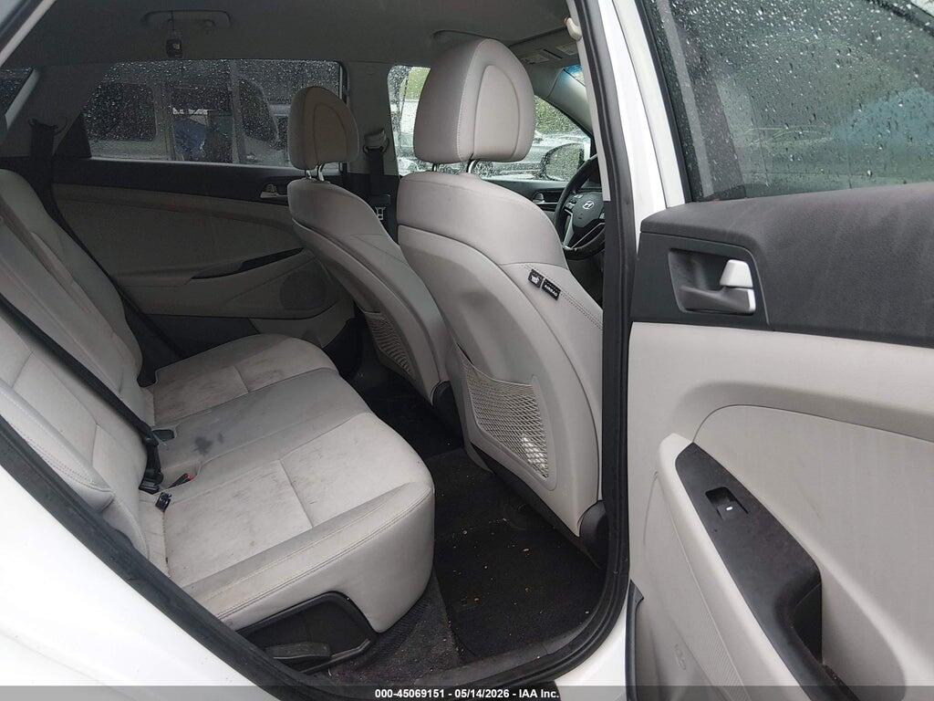KM8J2CA43JU662761 2018 HYUNDAI TUCSON photo no. 8