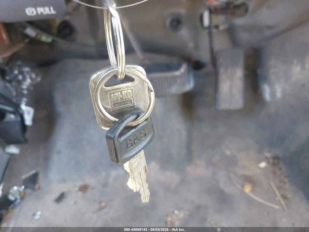 1FDXF46P33EC24813 2003 FORD F-450 photo no. 10