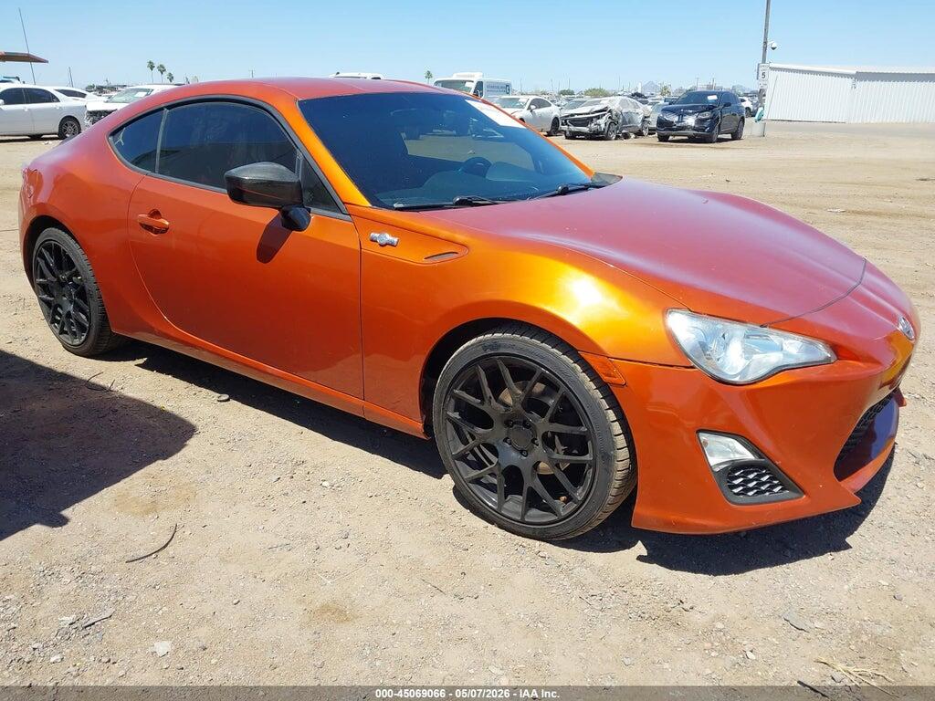 JF1ZNAA18D2702864 2013 SCION FR-S photo no. 1