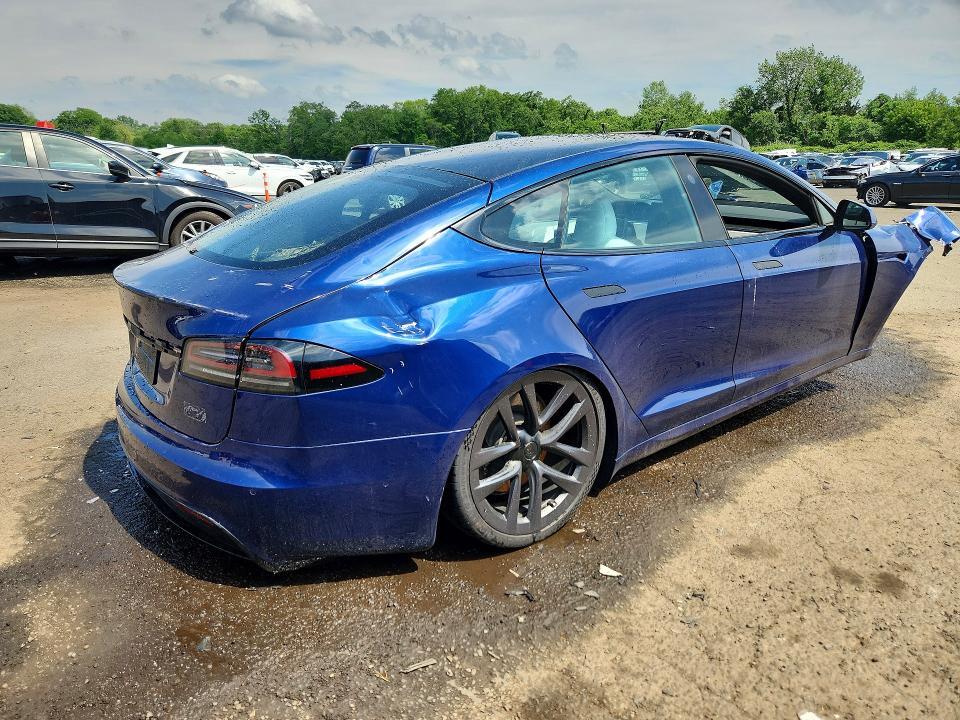 2023 TESLA MODEL S — Фото 3 из 13