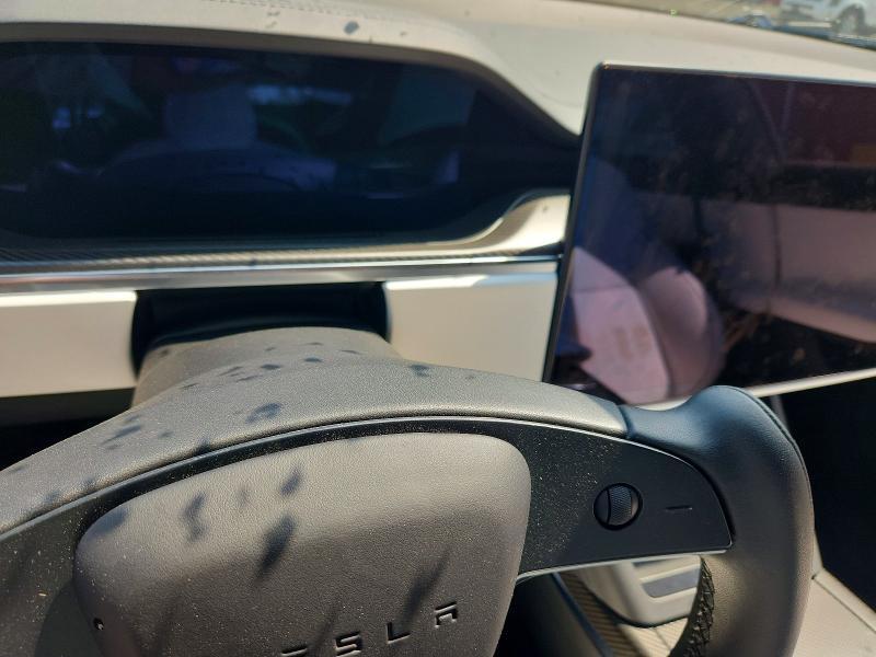 2023 TESLA MODEL S — Фото 9 из 13