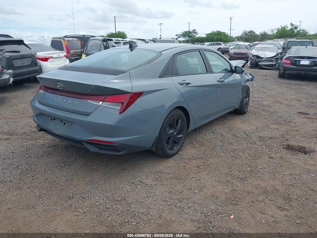 KMHLM4AG7MU213039 2021 HYUNDAI ELANTRA photo no. 4