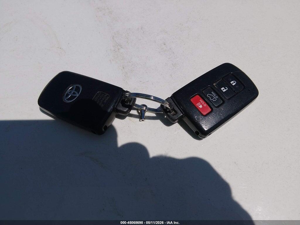 5TDJKRFH9ES015228 2014 TOYOTA HIGHLANDER photo no. 11