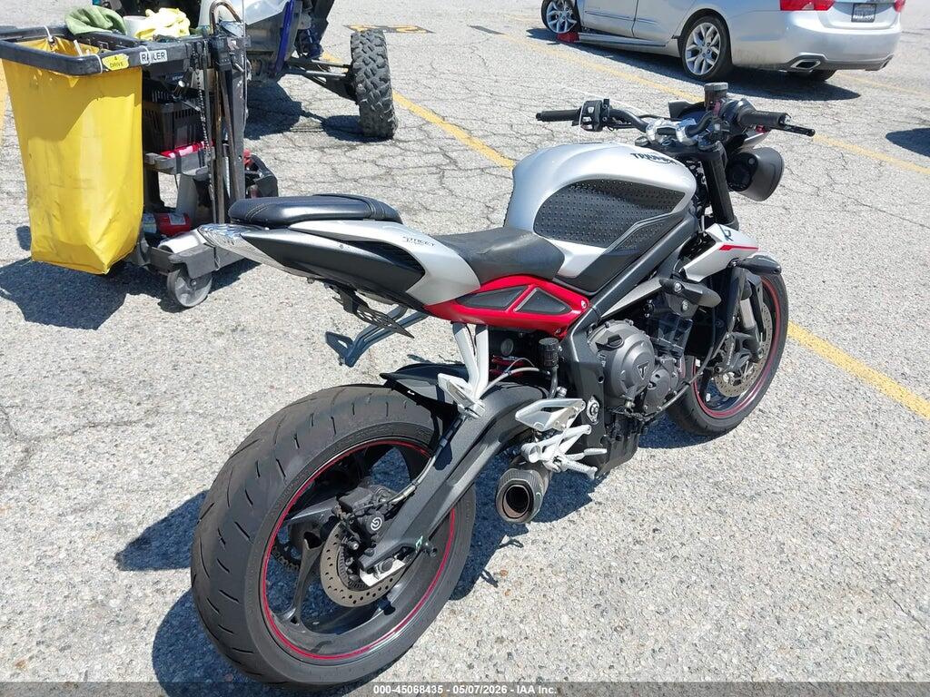 SMTA414D6JT851765 2018 TRIUMPH MOTORCYCLE STREET TRIPLE photo no. 4