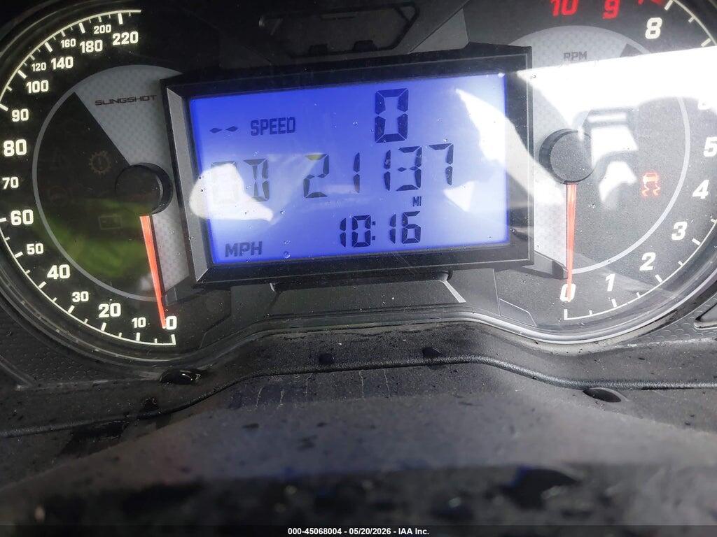 57XAARHB7L8138899 2020 POLARIS SLINGSHOT photo no. 7
