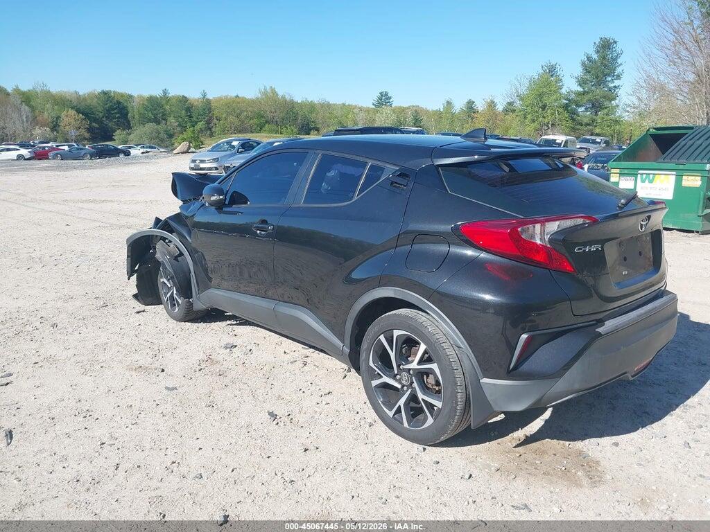 NMTKHMBX6JR020267 2018 TOYOTA C-HR photo no. 3