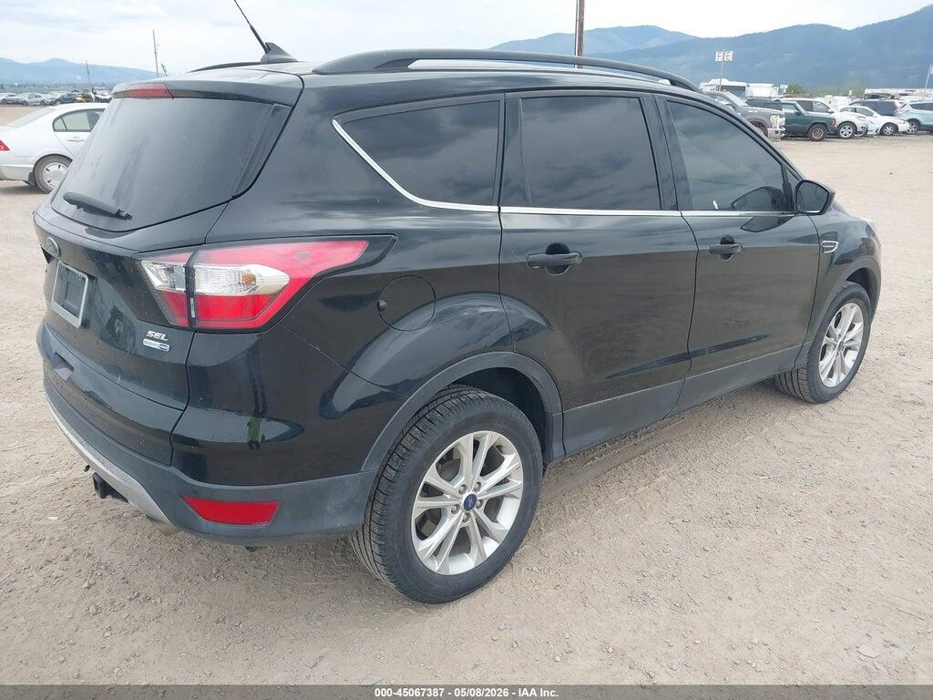 1FMCU9HD1JUD05686 2018 FORD ESCAPE photo no. 4