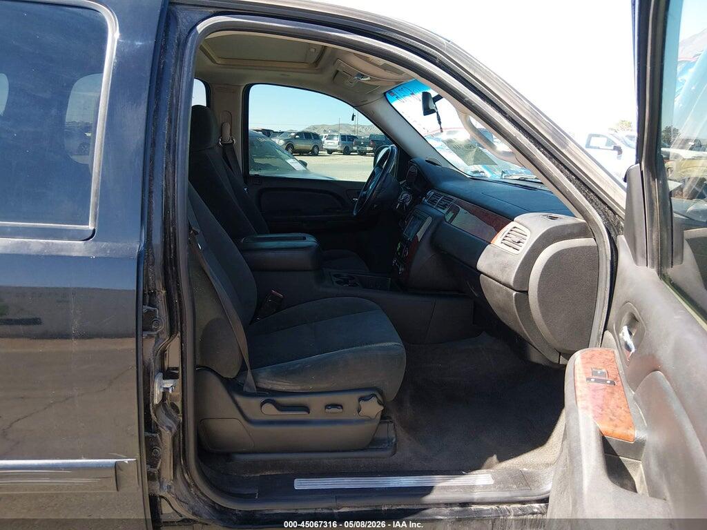 1GNFC13J18J189542 2008 CHEVROLET TAHOE photo no. 5