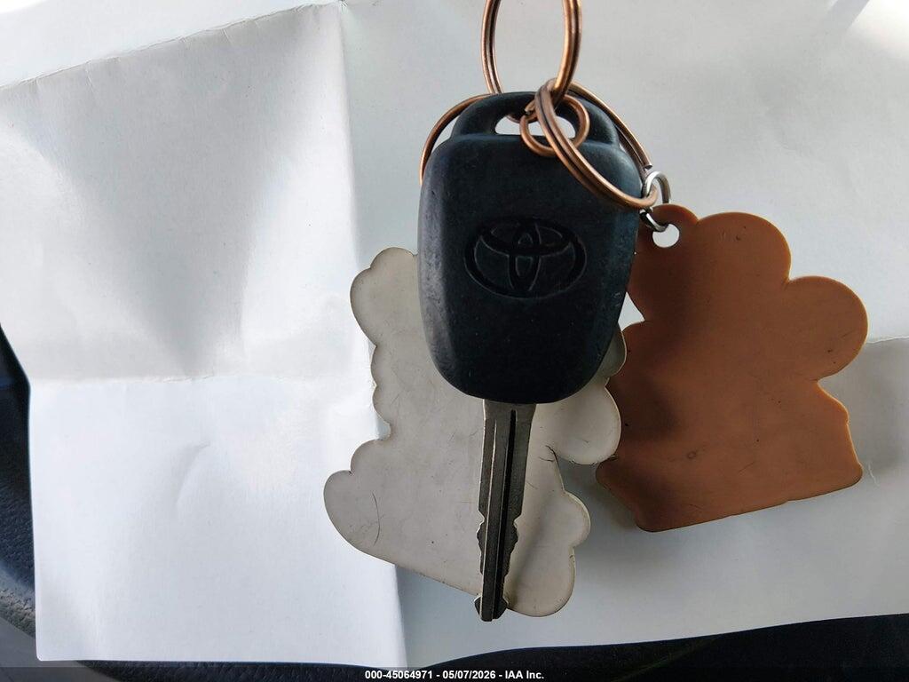 2T1BURHE0JC053032 2018 TOYOTA COROLLA photo no. 11