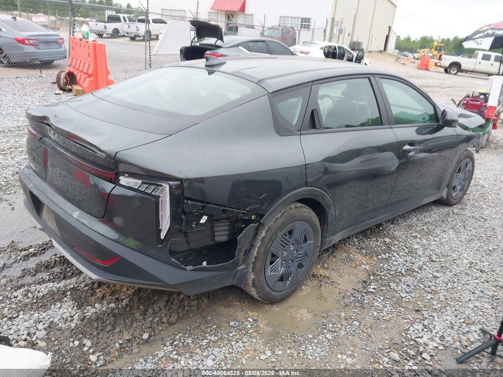 3KPFT4DE7SE083256 2025 KIA K4 photo no. 4