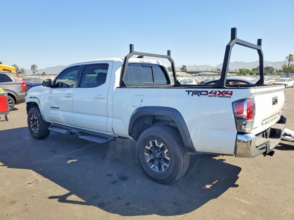 2023 TOYOTA TACOMA TRD OFF-ROAD — Фото 2 из 13