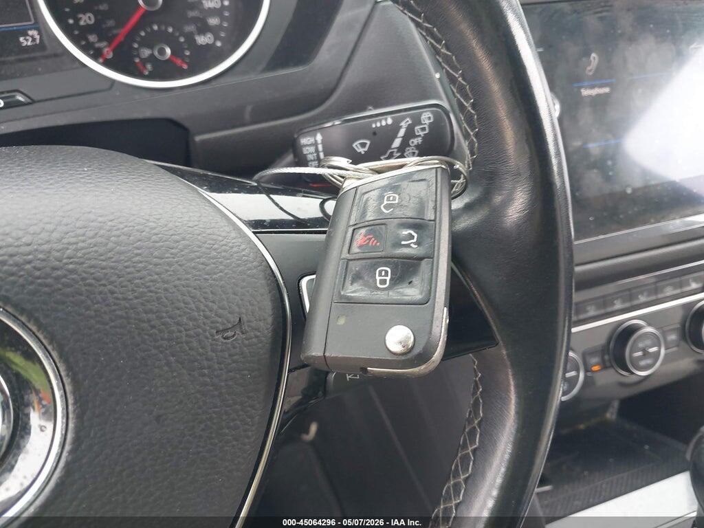 3VV3B7AX6MM065533 2021 VOLKSWAGEN TIGUAN photo no. 11