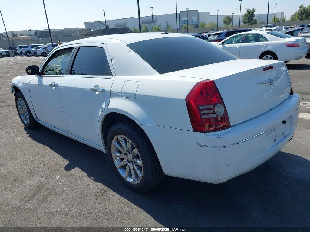2C3CA5CV6AH326935 2010 CHRYSLER 300 photo no. 3