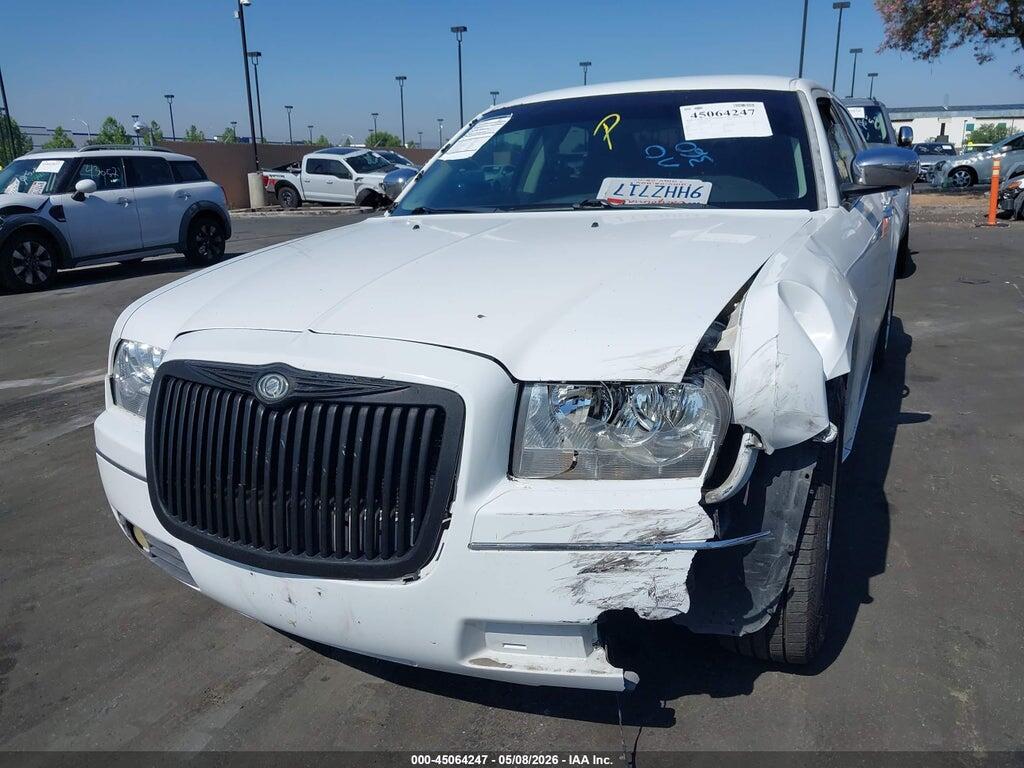 2C3CA5CV6AH326935 2010 CHRYSLER 300 photo no. 6