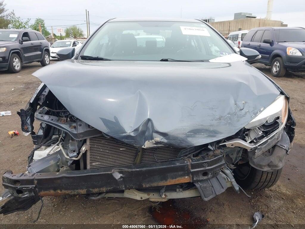 2T1BURHE0FC451414 2015 TOYOTA COROLLA photo no. 6