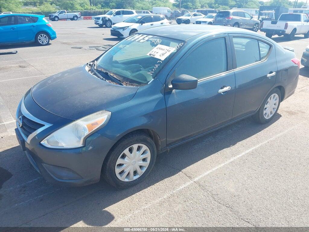 3N1CN7AP6GL807660 2016 NISSAN VERSA photo no. 2