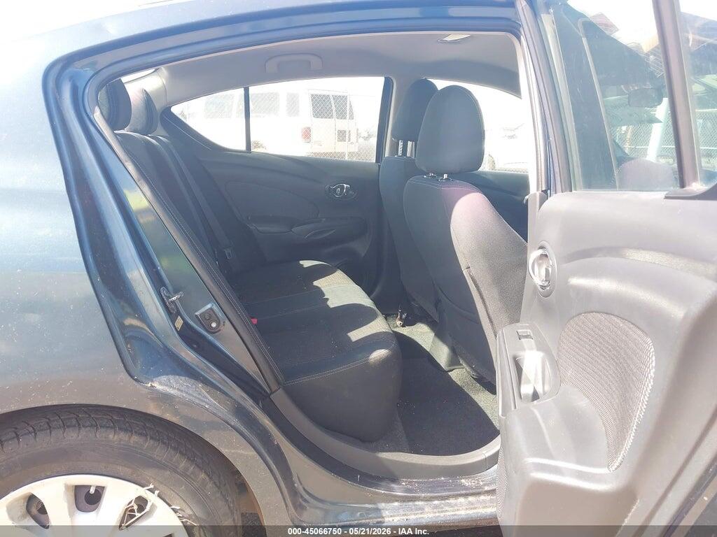 3N1CN7AP6GL807660 2016 NISSAN VERSA photo no. 8