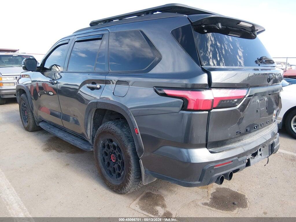 7SVAAABA0SX062978 2025 TOYOTA SEQUOIA photo no. 3
