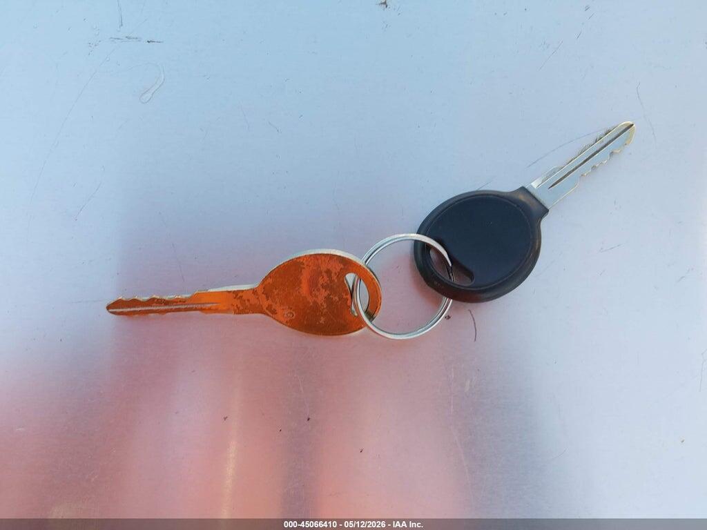 3C4FY48B02T382049 2002 CHRYSLER PT CRUISER photo no. 11
