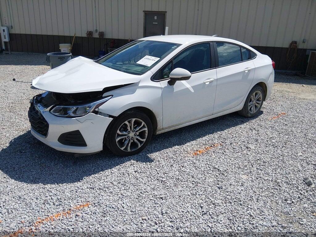 1G1BC5SM7K7132933 2019 CHEVROLET CRUZE photo no. 2