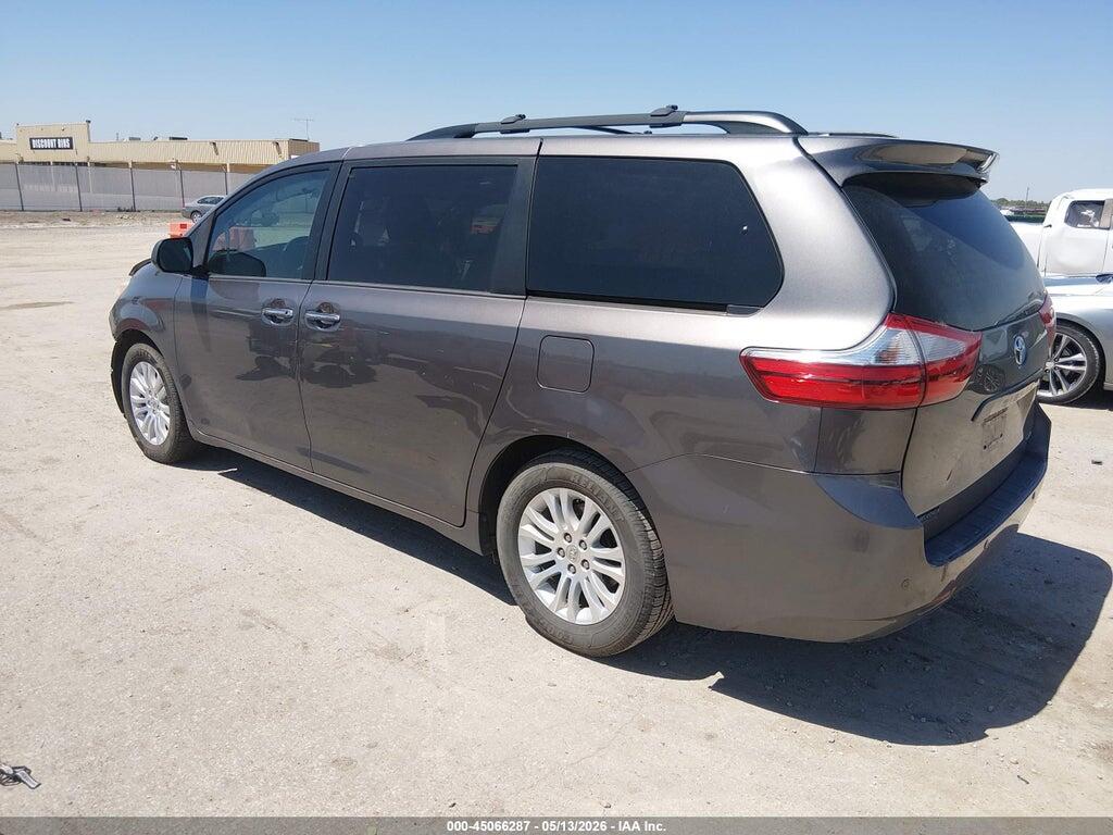 5TDYK3DC3FS558398 2015 TOYOTA SIENNA photo no. 3